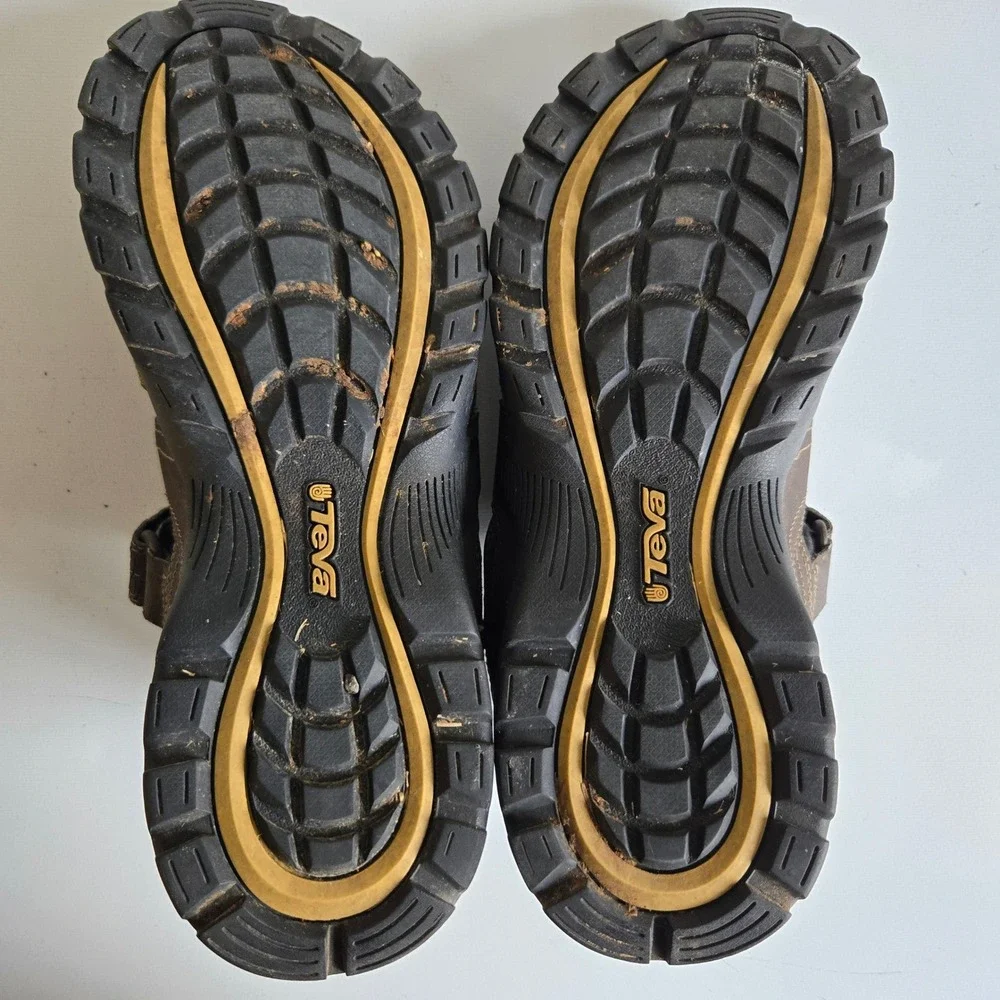 Teva Mens Omnium Brown Closed Toe Hiking Water Sandals 1001116 Size 8‎ Forebay